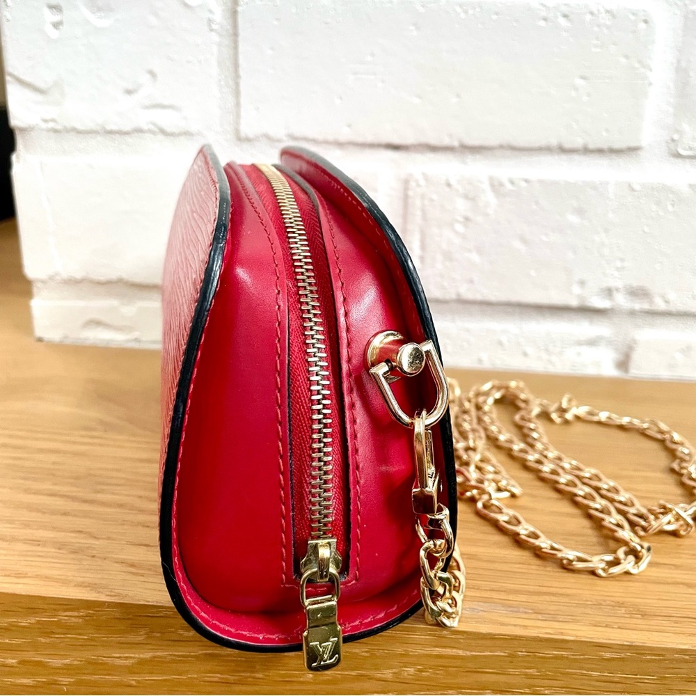 Louis Vuitton Authentic Red Epi Dauphine PM Crossbody Bag - Picture 3 of 9
